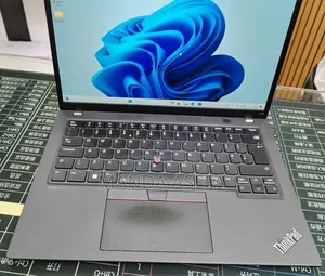 New Laptop Lenovo ThinkPad T14 16GB Intel Core i7 SSD 512GB