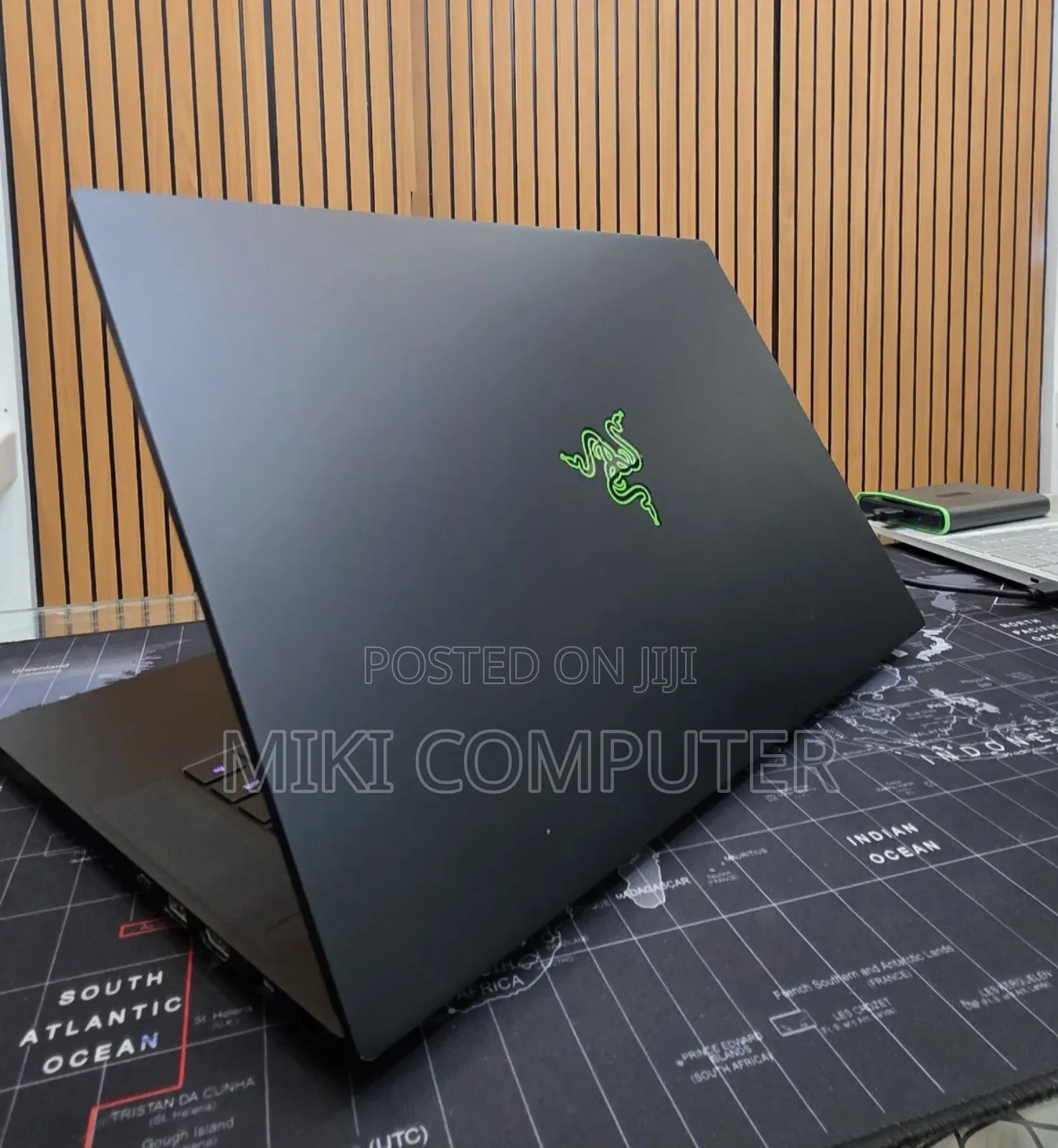 New Laptop Razer Blade 16GB Intel Core i7 SSD 512GB