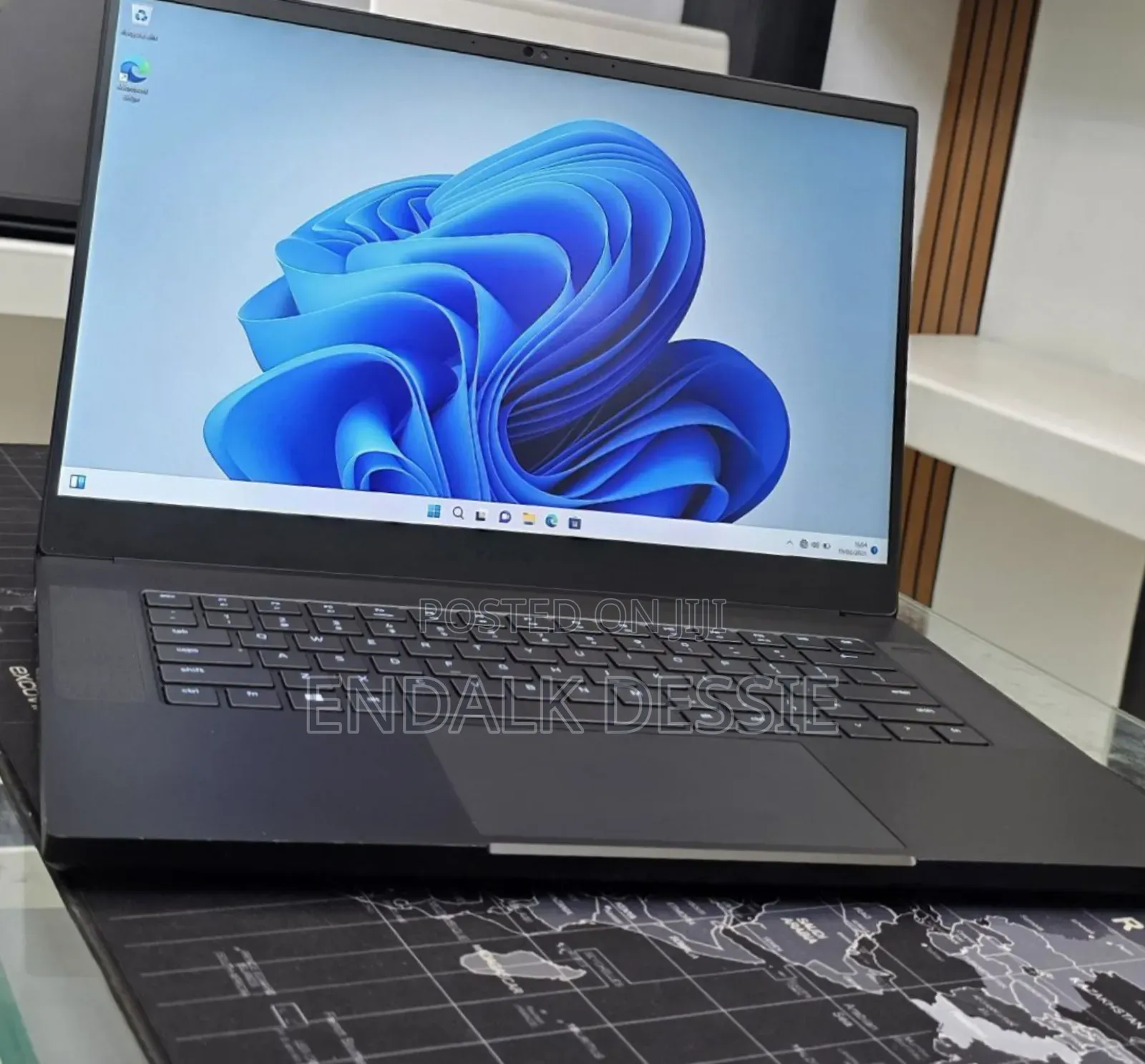 New Laptop Razer Blade 16GB Intel Core i7 SSD 512GB