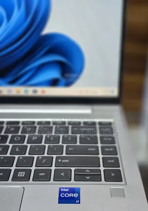 New Laptop HP ProBook 640 8GB Intel Core i7 SSD 512GB