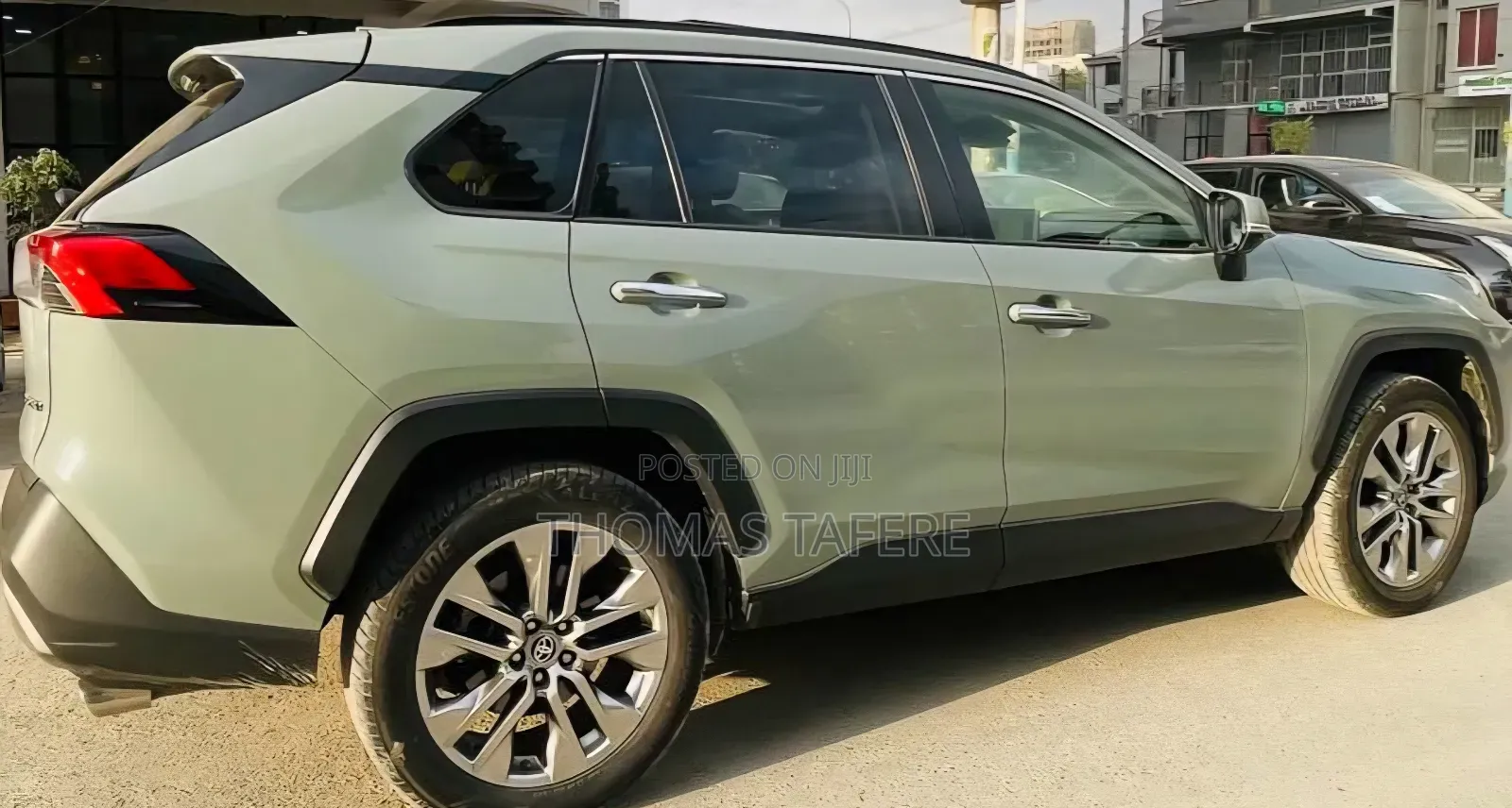 Toyota RAV4 2022 Green