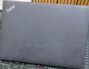 New Laptop Lenovo ThinkPad T14 16GB Intel Core i7 SSD 512GB