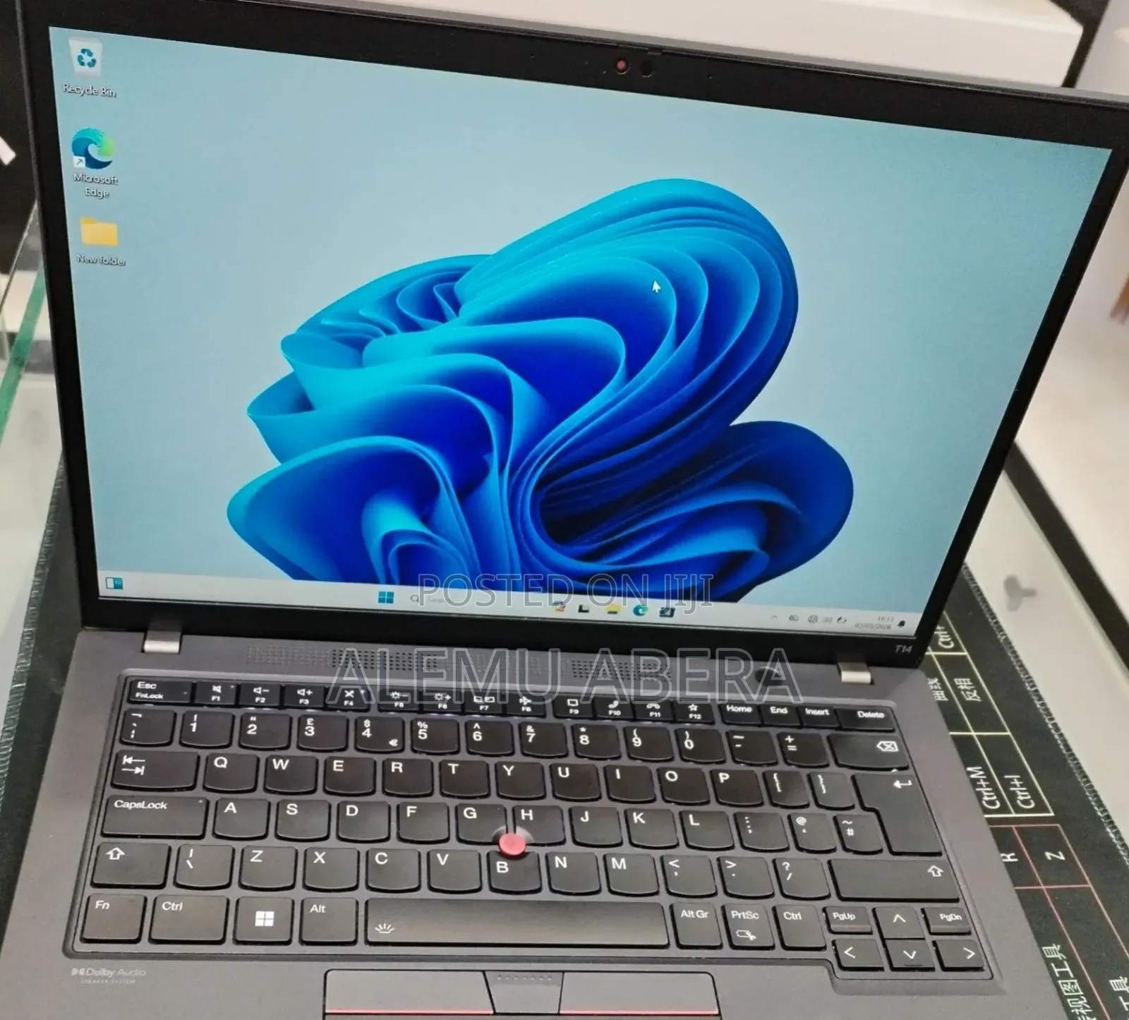 New Laptop Lenovo ThinkPad T14 16GB Intel Core i7 SSD 512GB