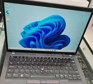 New Laptop Lenovo ThinkPad T14 16GB Intel Core i7 SSD 512GB