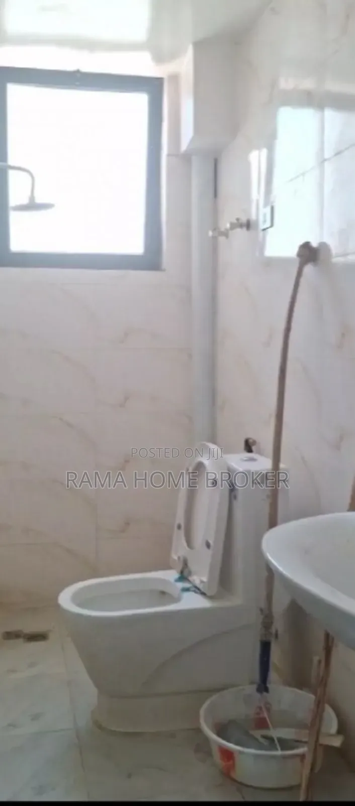 Furnished 2bdrm Condo in አያት 49 40/60 ኮንዶሚኒየም, Yeka for sale