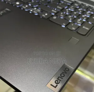 New Laptop Lenovo Yoga 7i 16GB Intel Core Ultra 7 SSD 1T