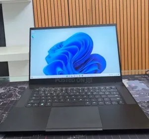 New Laptop Razer Blade 16GB Intel Core i7 SSD 512GB
