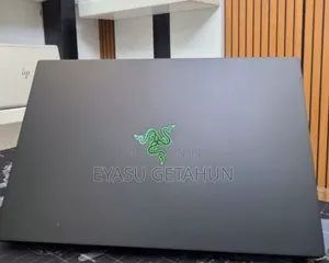 New Laptop Razer Blade 16GB Intel Core i7 SSD 512GB