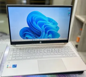 New Laptop HP Pavilion 15 8GB Intel Core i5 SSD 512GB