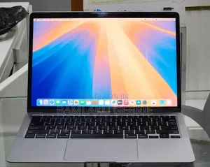 New Laptop Apple MacBook Air 2020 8GB Intel Core i3 SSD 256GB