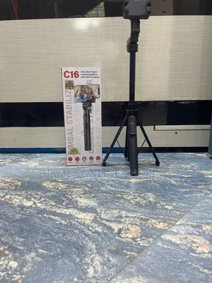 C16 Selfi Stic