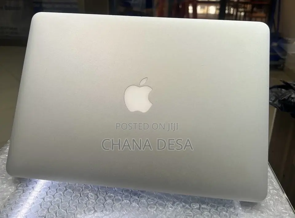 New Laptop Apple MacBook 2014 16GB Intel Core i7 SSD 128GB