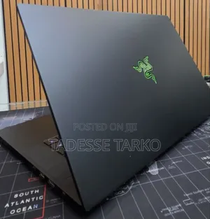 New Laptop Razer Blade 16GB Intel Core i7 SSD 512GB