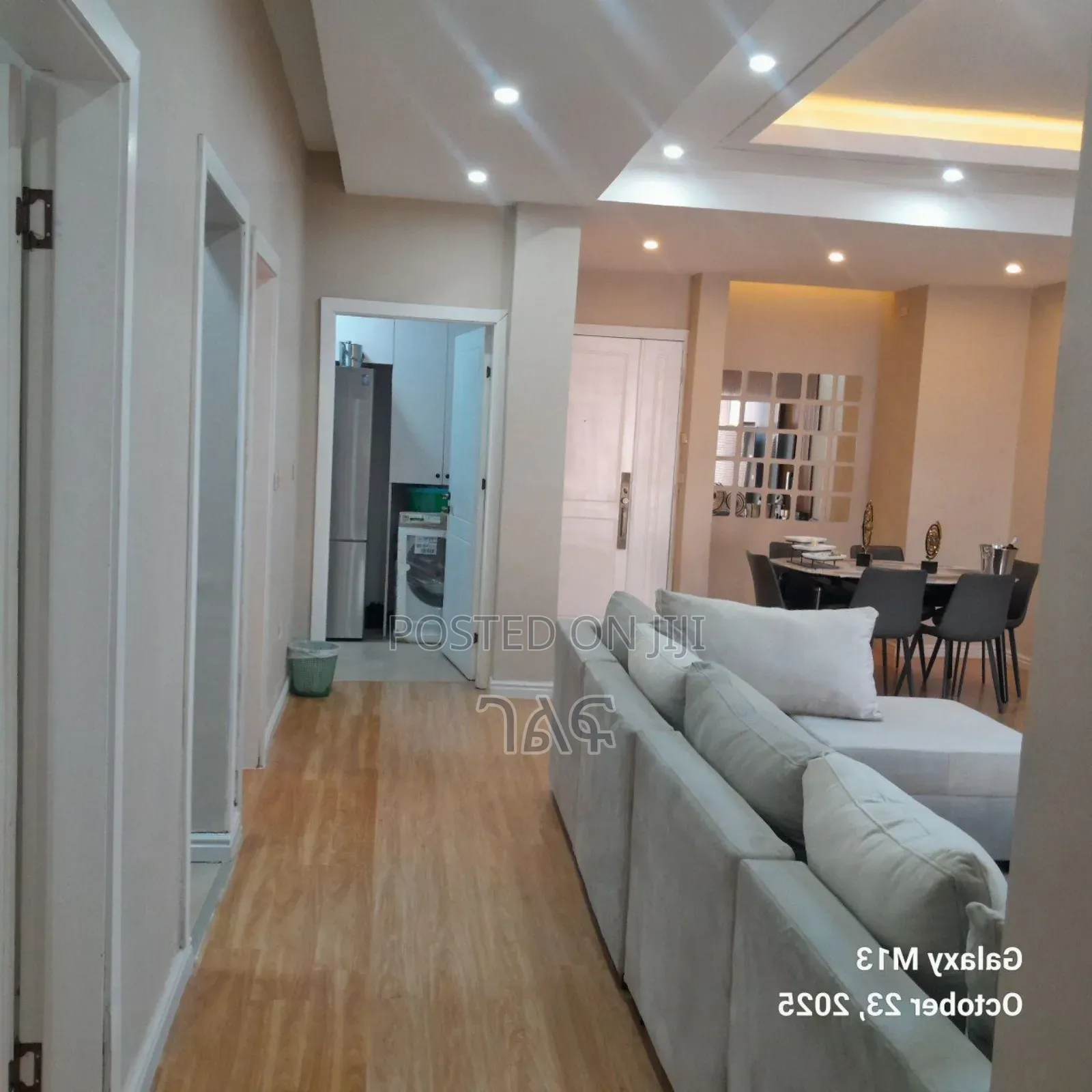 3bdrm Apartment in ቦሌ ቡልቡላ 93 ማዞሪያ ላይ
, Bole for sale