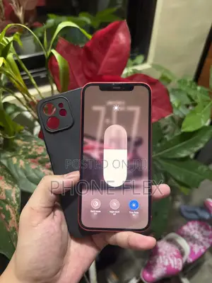 Apple iPhone 12 128 GB Red