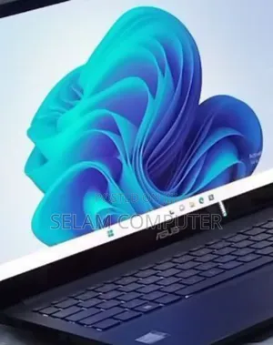 New Laptop Asus VivoBook 15 X505BA 16GB Intel Core i9 SSD 512GB