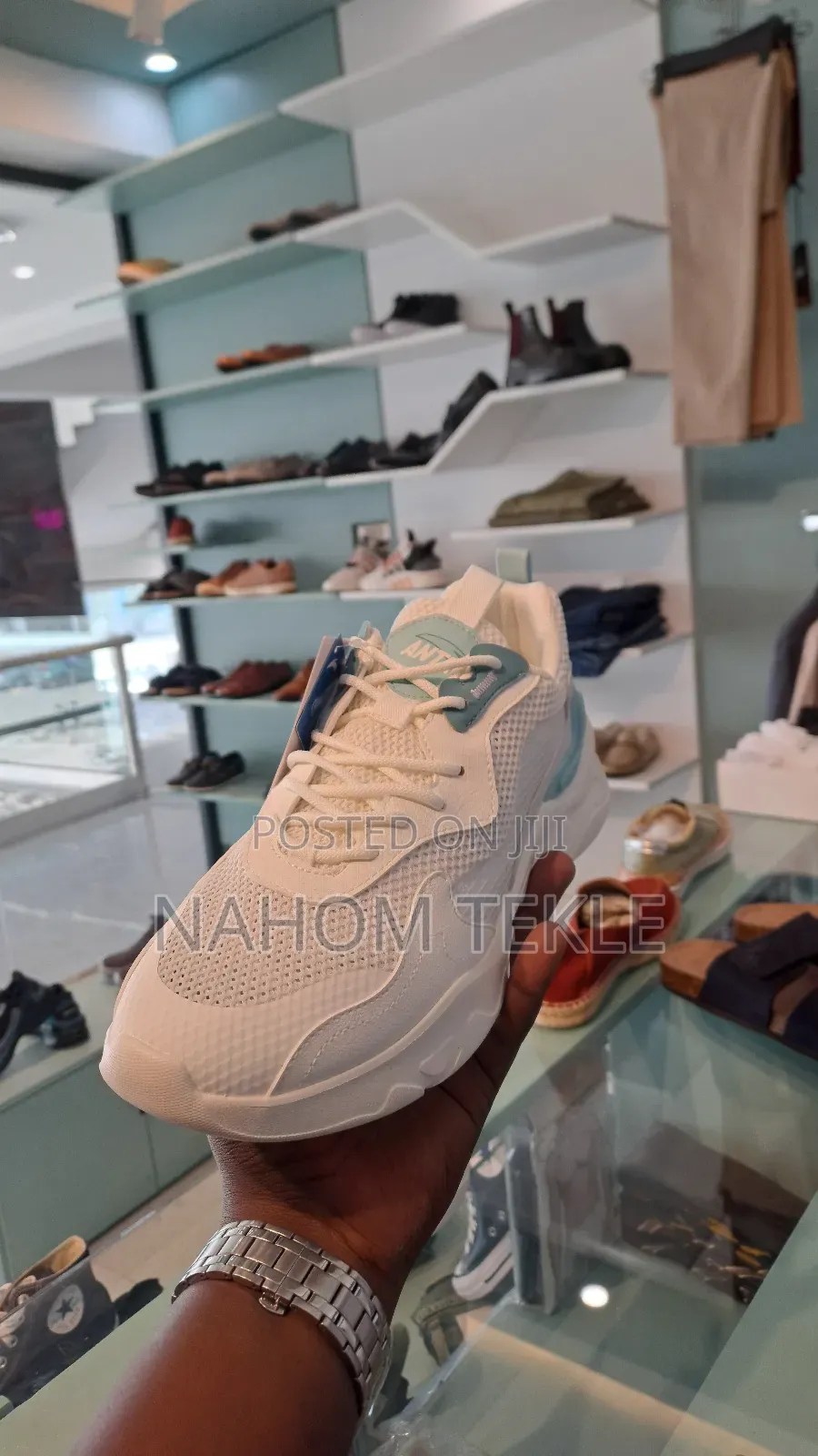 Anta Original Shoeas