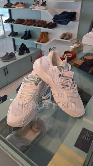 Anta Original Shoeas