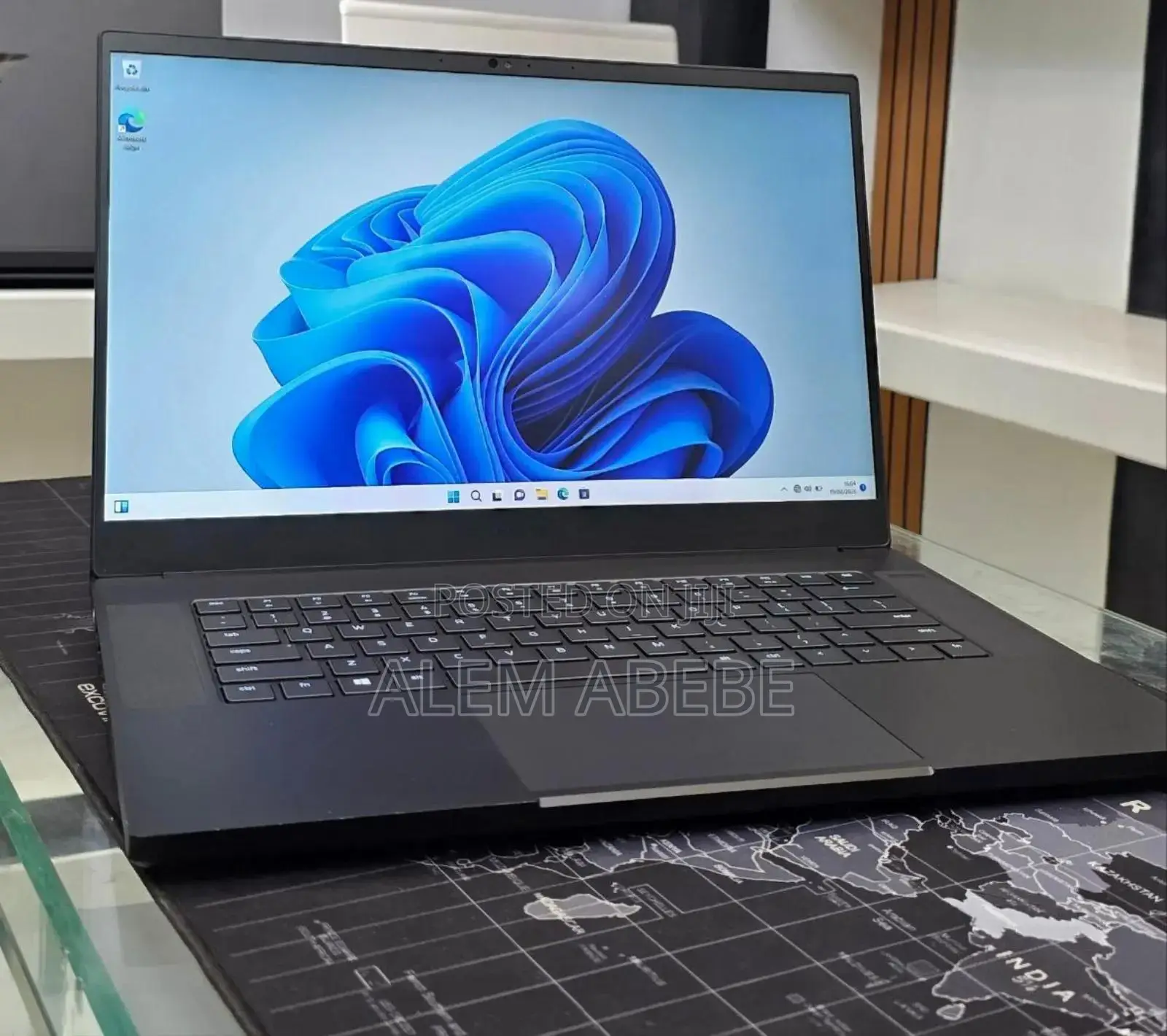 New Laptop Razer Blade 16GB Intel Core i7 SSD 512GB