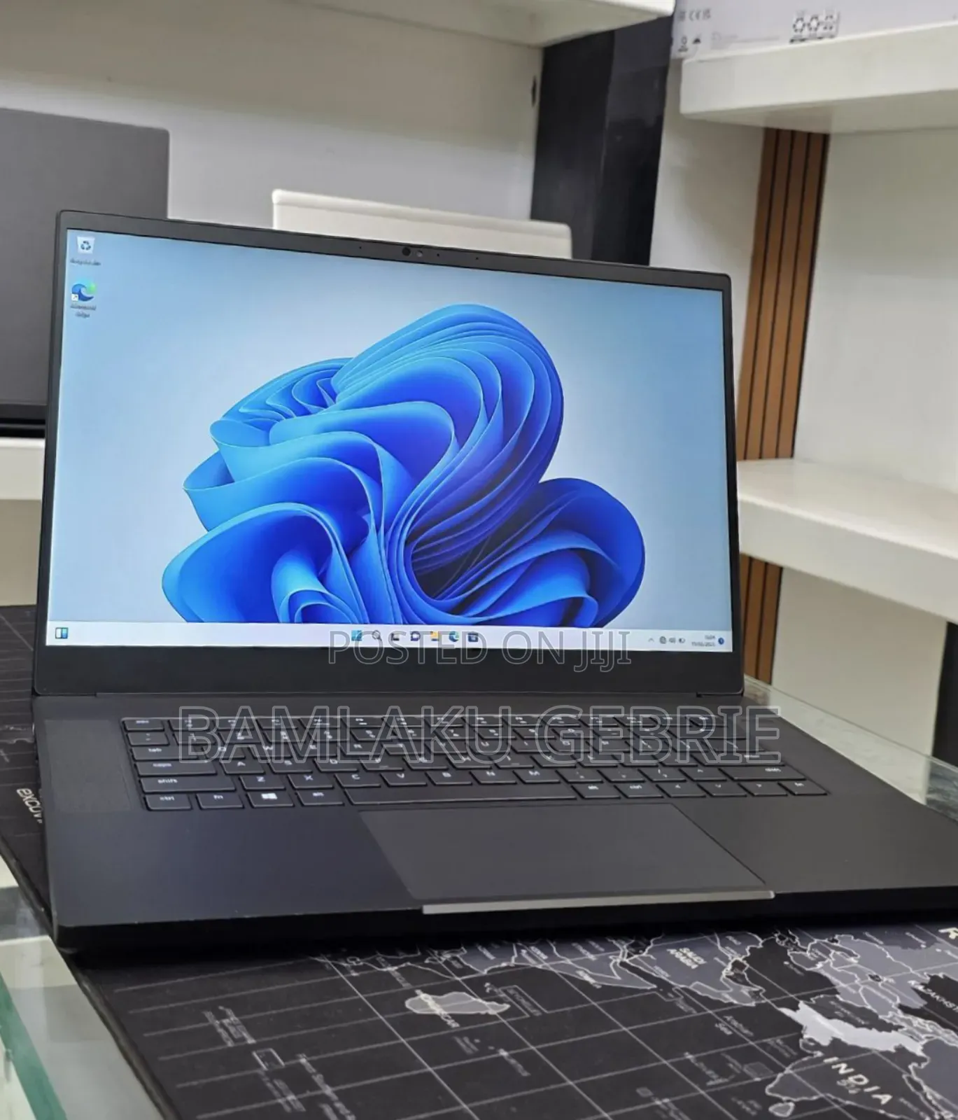 New Laptop Razer Blade 16GB Intel Core i7 SSD 512GB
