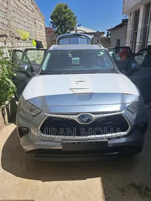 New Toyota Highlander Hybrid 2023 Blue