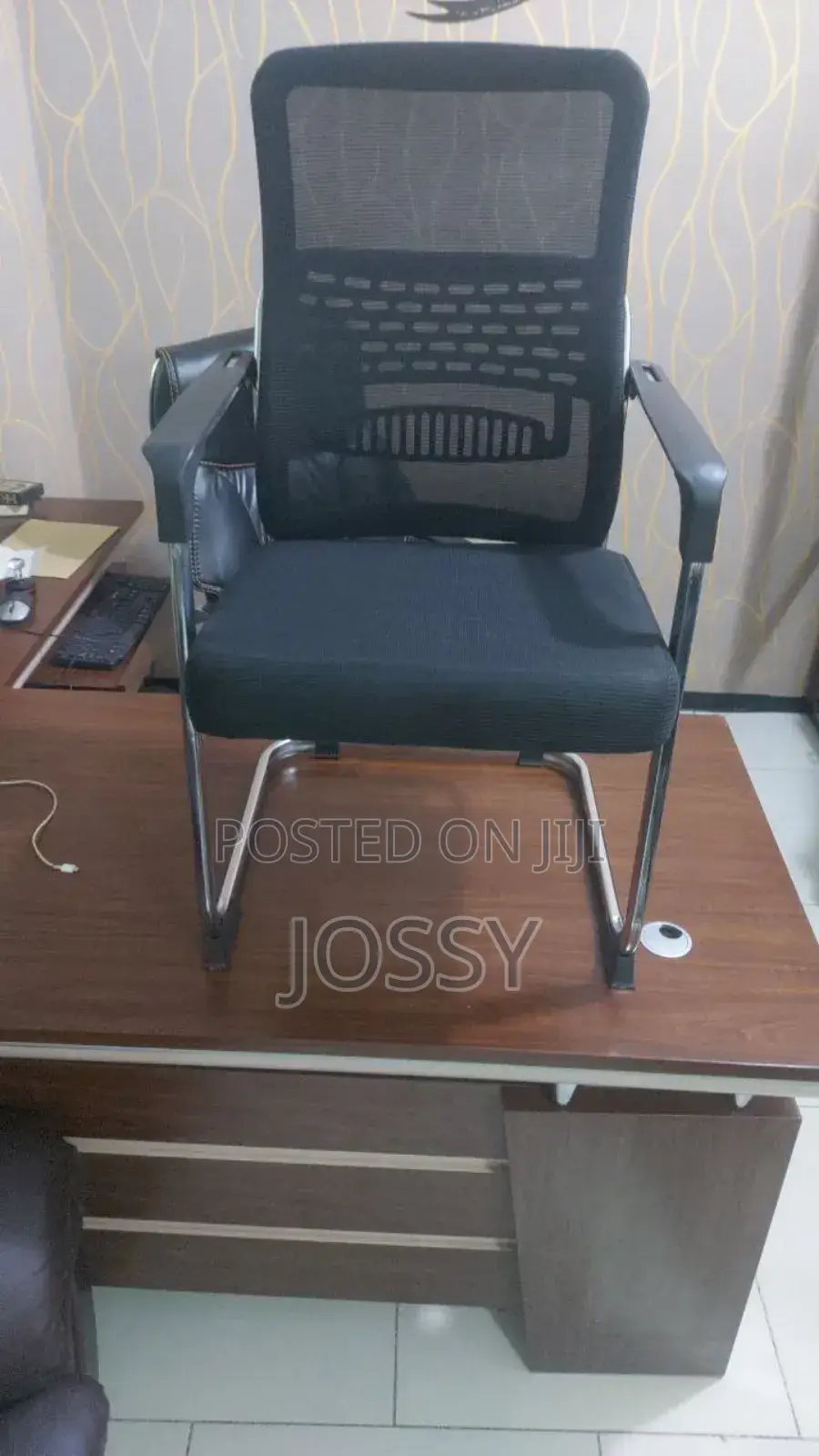 Yts Mesh Chairs