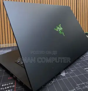 New Laptop Razer Blade 16GB Intel Core i7 SSD 512GB