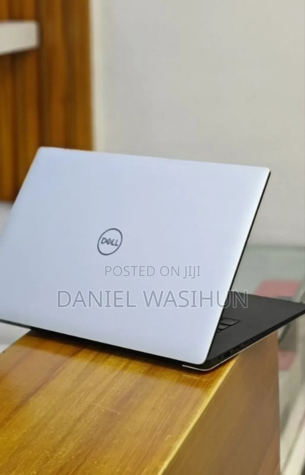 New Laptop Dell XPS 15 16GB Intel Core i9 SSD 512GB