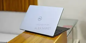 New Laptop Dell XPS 13 8GB Intel Core i5 SSD 512GB