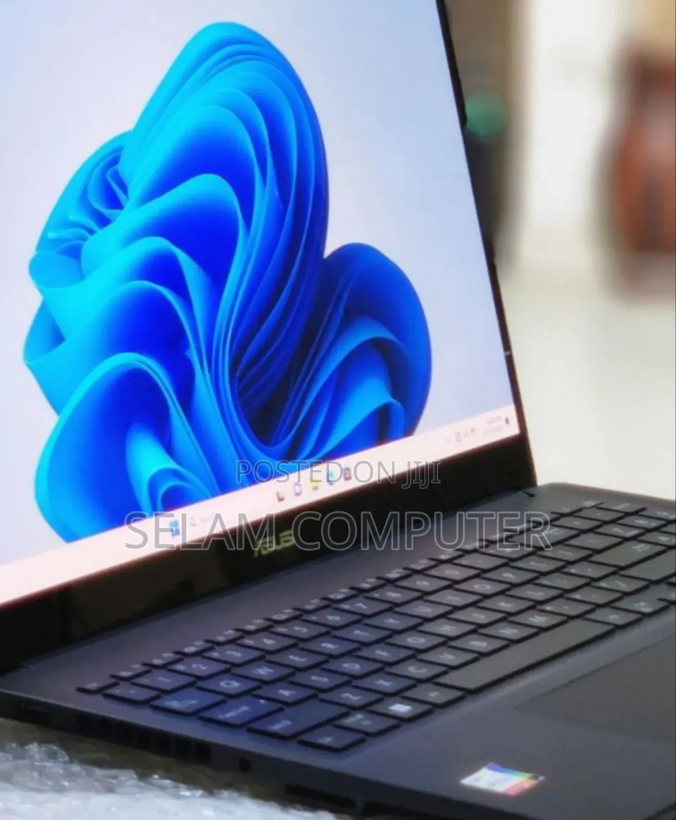 New Laptop Asus VivoBook 15 X505BA 16GB Intel Core i9 SSD 512GB
