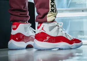 Air Jordan 11 Retro Gs 'Cherry' Men's Shoes