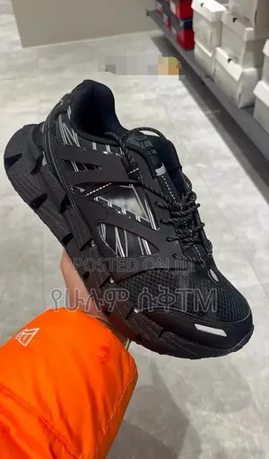 Reebok Zig Float Shadow 'Triple Black' Men's Shoes