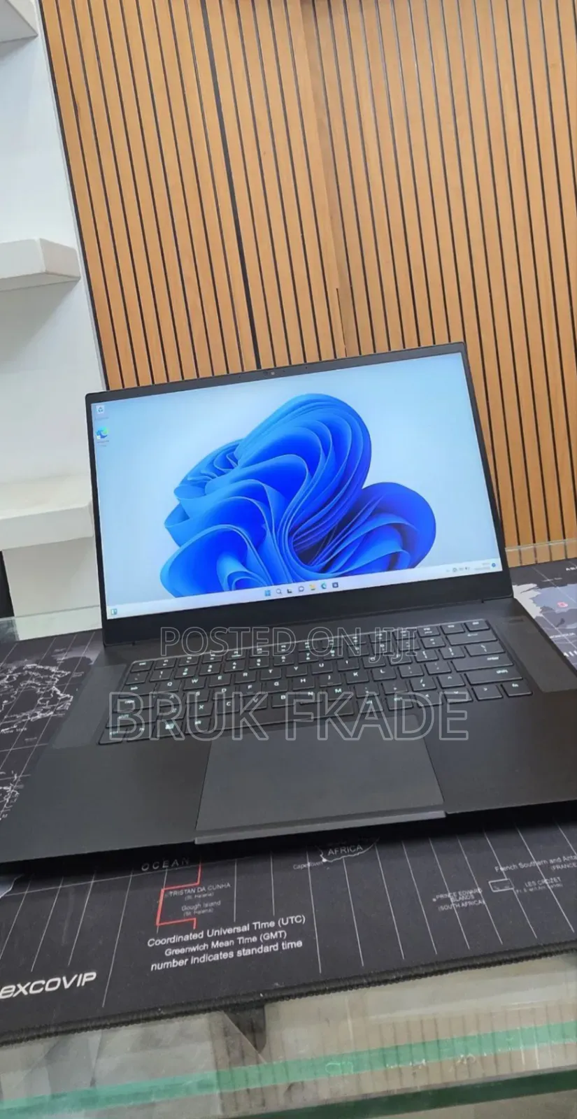 New Laptop Razer Blade 16GB Intel Core i7 SSD 512GB