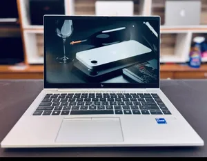 New Laptop HP EliteBook 840 G8 16GB Intel Core i7 SSD 512GB
