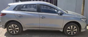 BYD E2 43 kWh 94 hp FWD 2025 Silver