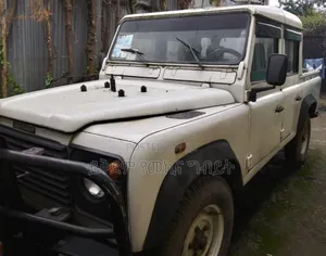 Rover Land 2001 White