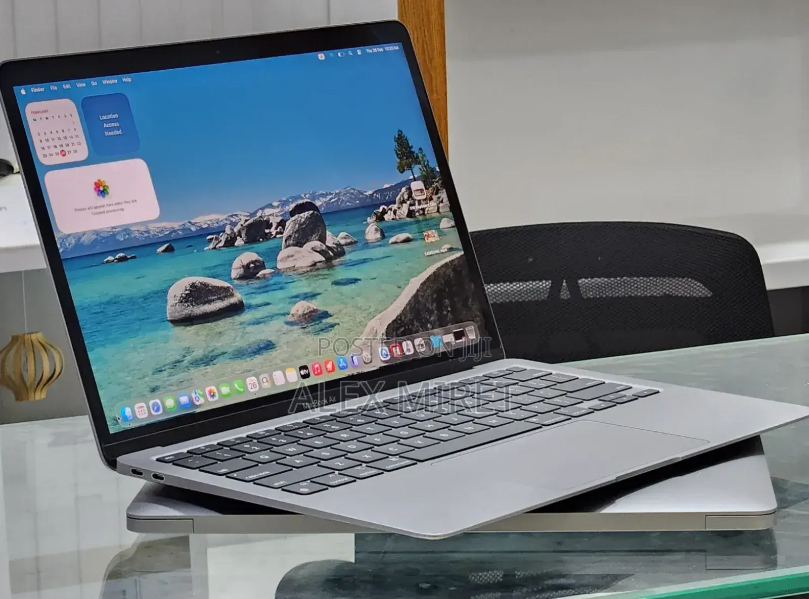 New Laptop Apple MacBook 8GB Apple M1 SSD 256GB