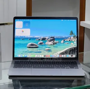 New Laptop Apple MacBook Pro 8GB Apple M1 SSD 256GB