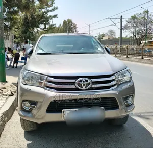 Toyota Hilux 2018 Gray