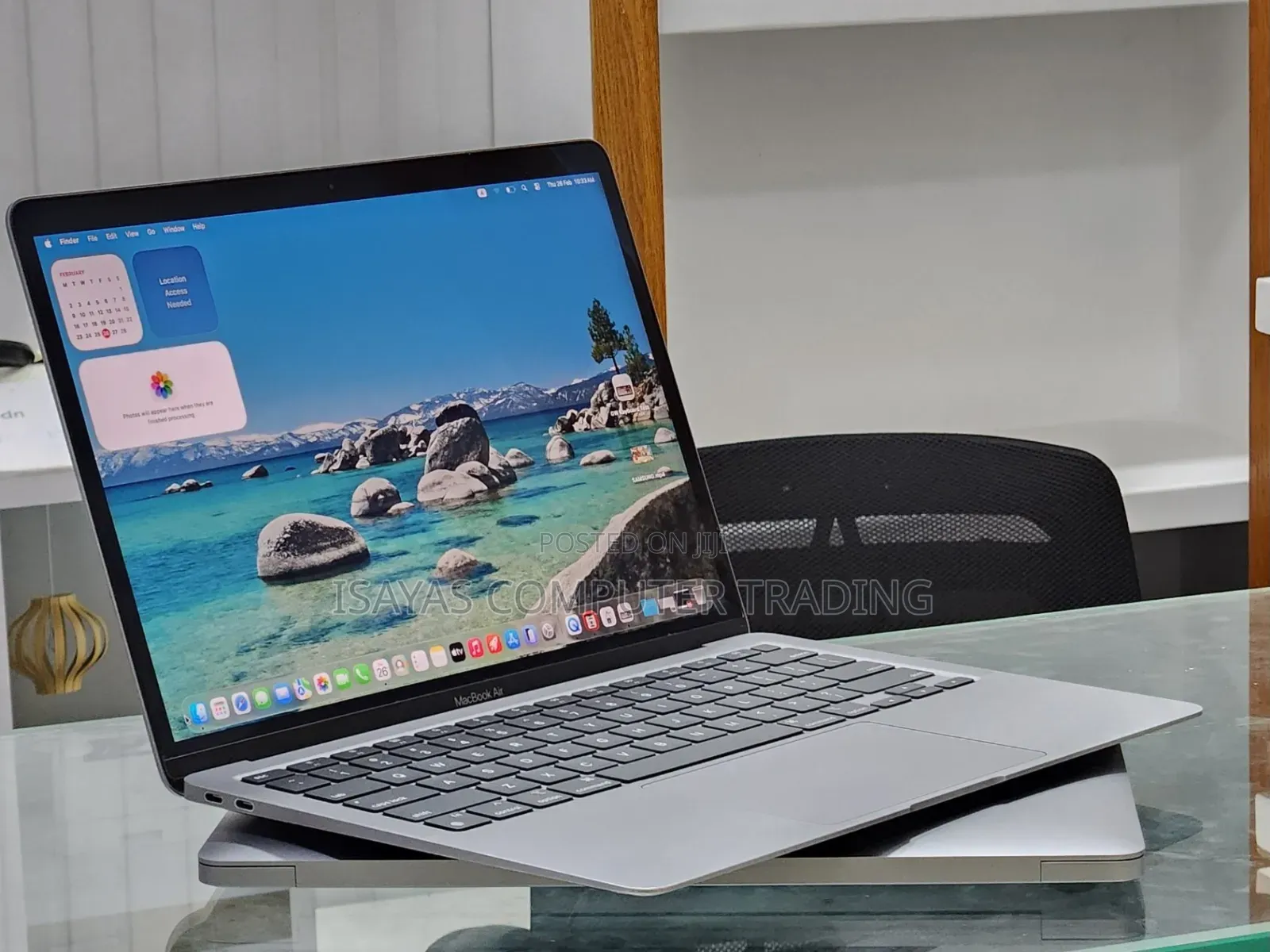 New Laptop Apple MacBook Air 2020 M1 8GB Apple M1 SSD 256GB
