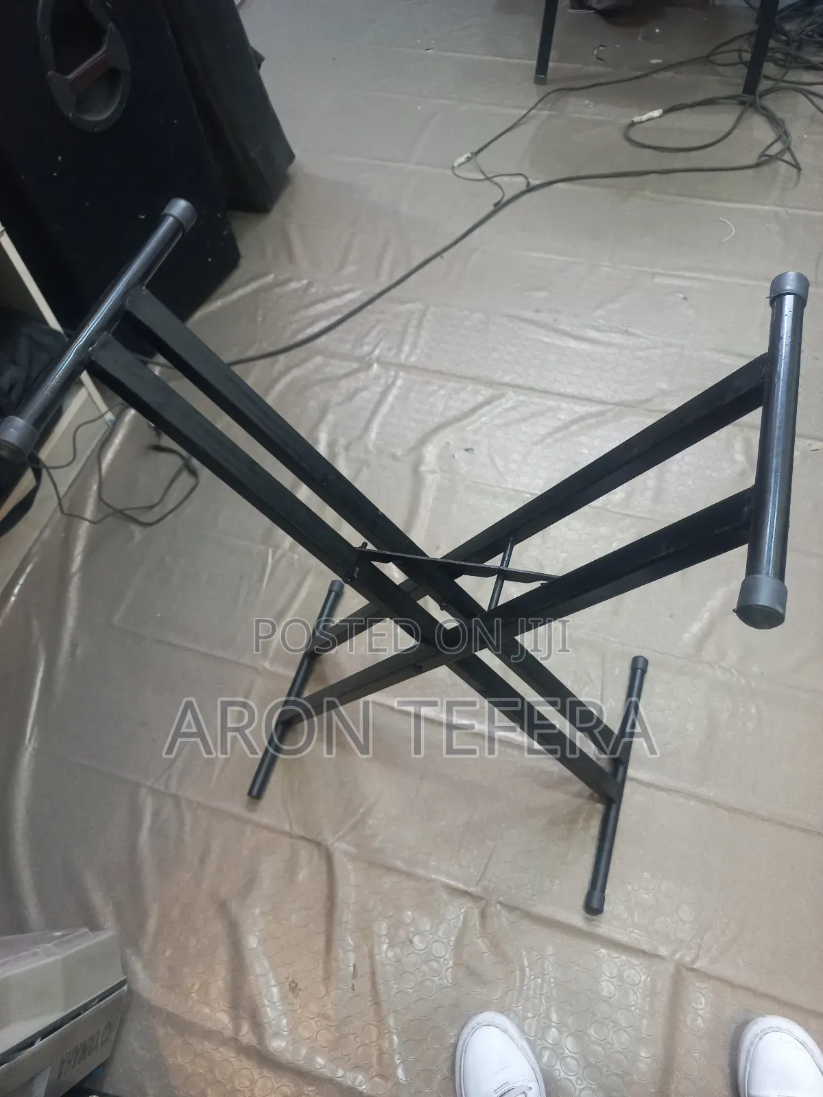Keybord Stand የኪቦርድ እስታንድ