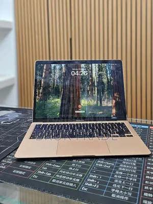 New Laptop Apple MacBook Air 2020 M1 8GB Apple M1 SSD 256GB