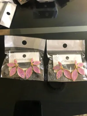 Womens Earring