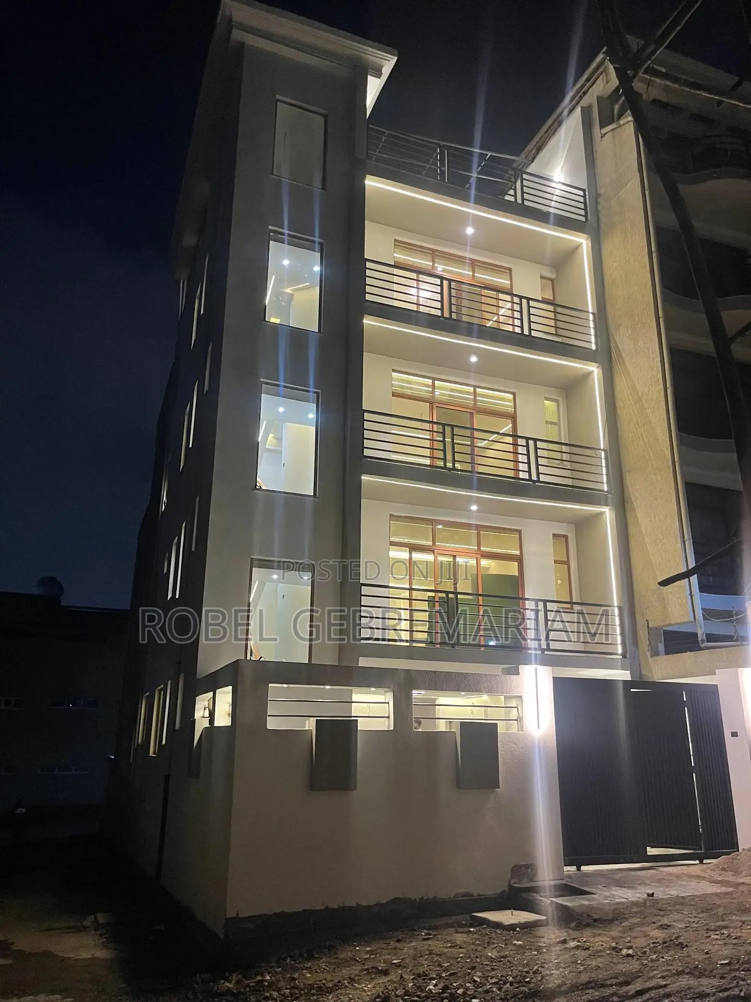 5bdrm Apartment in Kolfe Keranio for sale