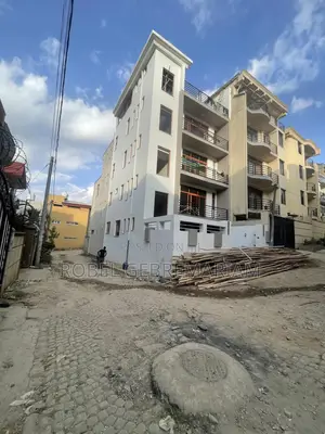 5bdrm Apartment in Kolfe Keranio for sale