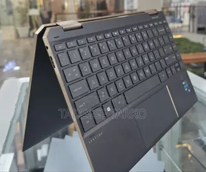 New Laptop HP Spectre 8GB Intel Core i5 SSD 512GB