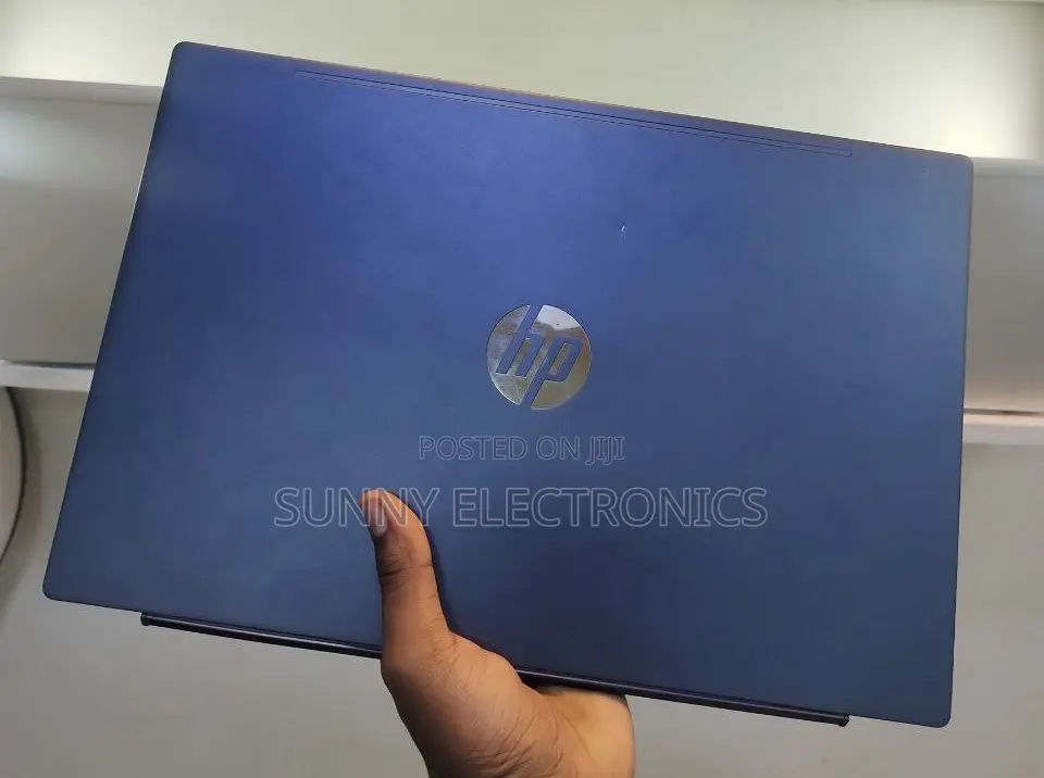 New Laptop HP Pavilion 15 8GB AMD Ryzen 5 SSD 512GB