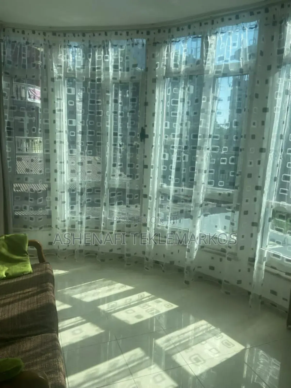 Furnished 5bdrm Apartment in Bole for sale