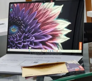 New Laptop Lenovo Yoga 7i 16GB Intel Core Ultra 7 SSD 1T