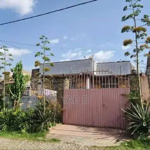 2bdrm House in Bole for sale